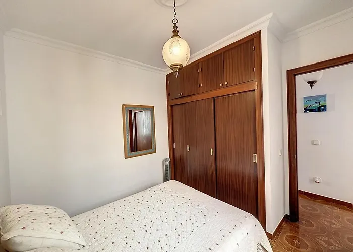 Roca Fornells, Centrico F86