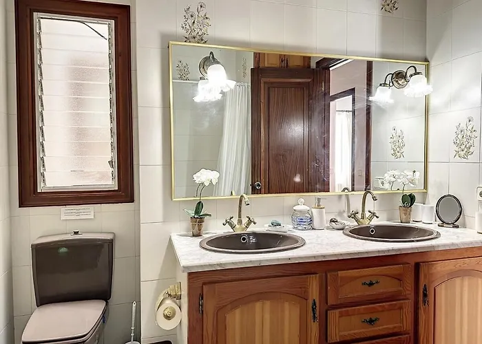 Roca Fornells, Centrico F86 * פורנלס