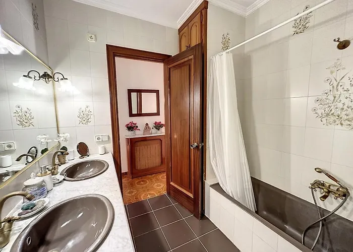 Roca Fornells, Centrico F86